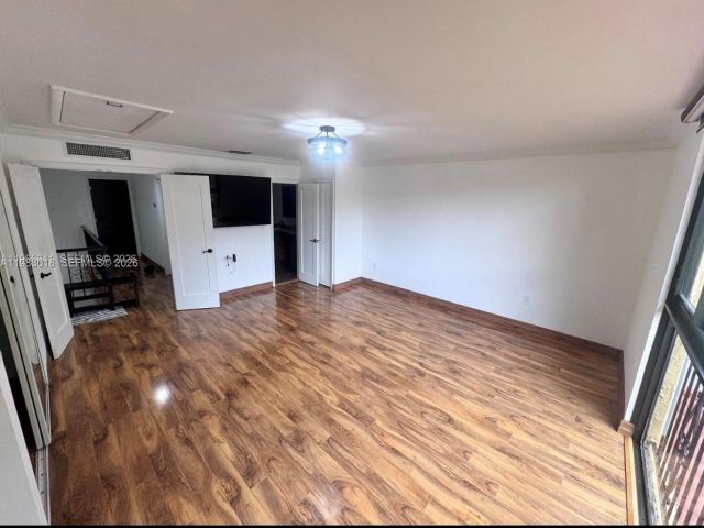 Home for rent at 3994 Estepona Ave 4-D-7 - photo 7484987