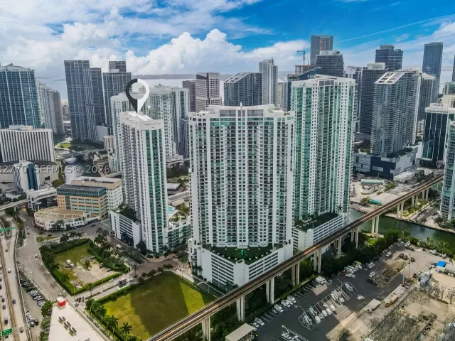 1-bedroom condo for sale in Miami - 350 S Miami Ave 2412 - MondialRealty