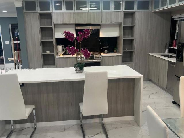 Home for rent at 1430 Polk St 1430 - photo 7472785