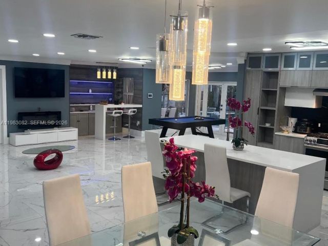 Home for rent at 1430 Polk St 1430 - photo 7472789