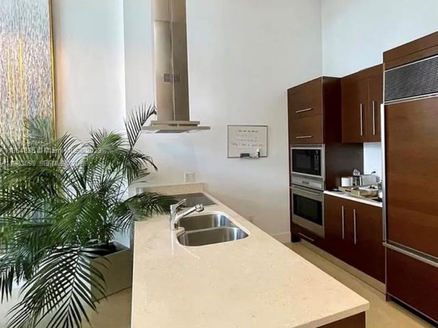 Apartment for rent  Unit #1409 - photo 7514200