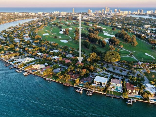 Home for rent at 1100 N Shore Dr 0 - photo 7468068