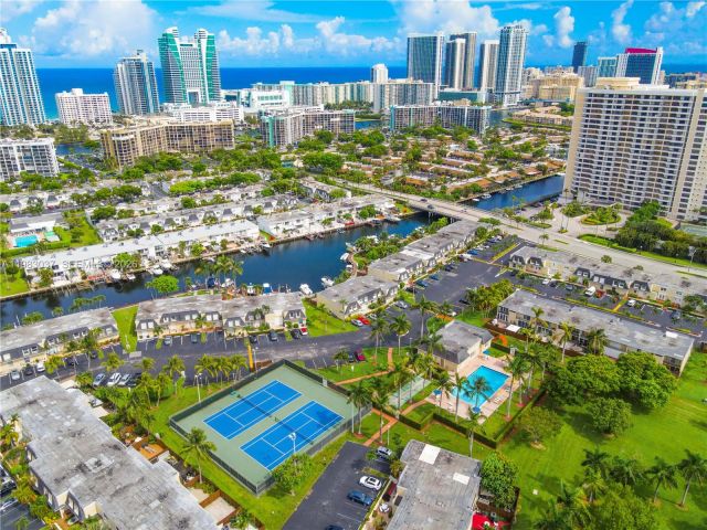 Home for rent at 2421 NE 10th St 153 - photo 7462007