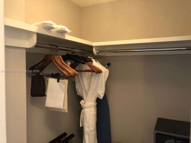 Apartment for sale  Unit #3505 - photo 7510380