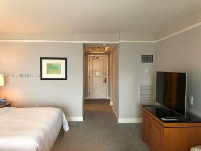 Apartment for sale  Unit #3505 - photo 7510386