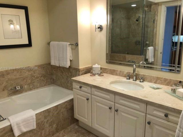 Apartment for sale  Unit #3505 - photo 7510391