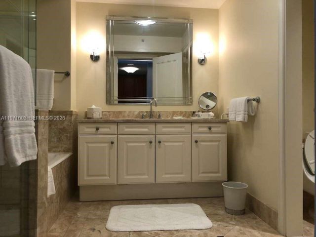 Apartment for sale  Unit #3505 - photo 7510392