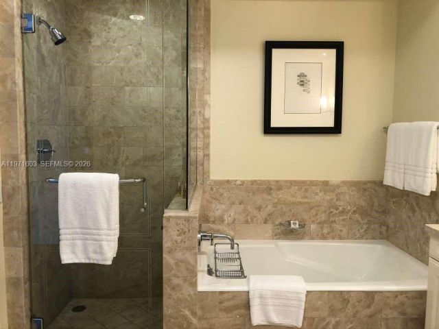 Apartment for sale  Unit #3505 - photo 7510393