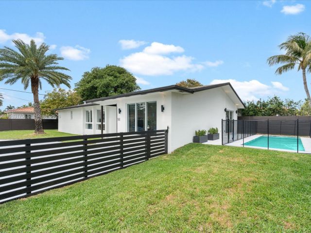 Home for sale at 301 88th St - photo 7467111