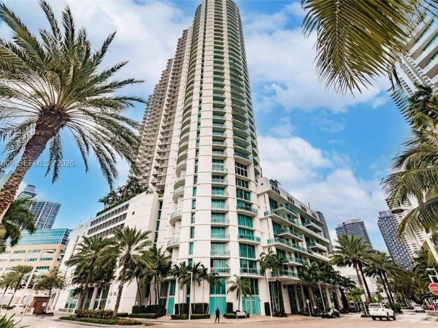 Apartment for rent  Unit #3608 - photo 7489370