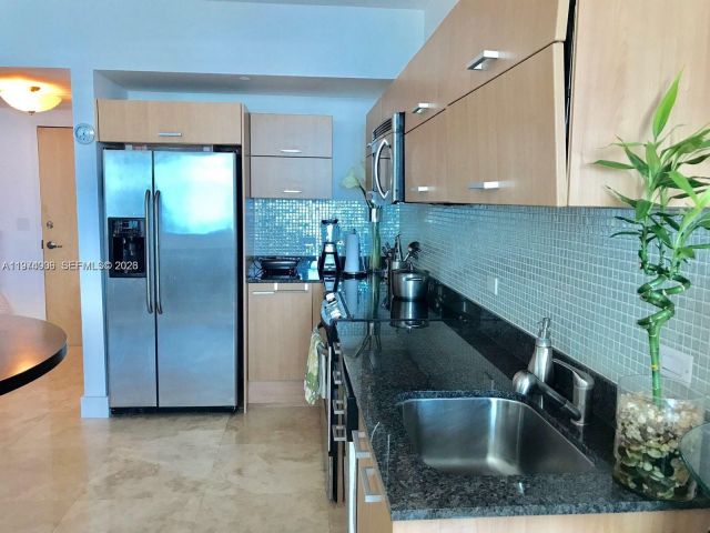 Apartment for rent  Unit #3608 - photo 7489383