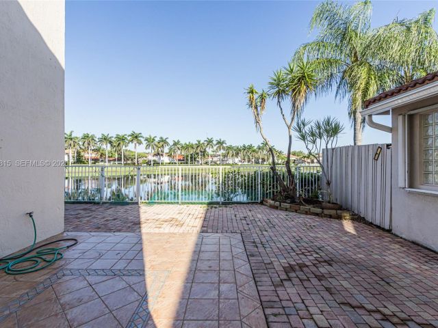 Home for rent at 1560 Seagrape Way - photo 7472795