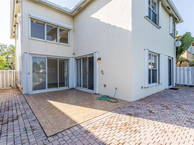 Home for rent at 1560 Seagrape Way - photo 7472796