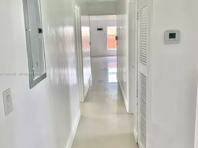 3-bedroom home for rent in Miami - 9798 SW 158th St - MondialRealty