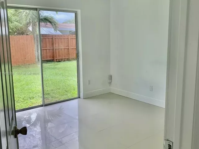 3-bedroom home for rent in Miami - 9798 SW 158th St - MondialRealty