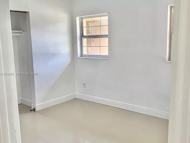 3-bedroom home for rent in Miami - 9798 SW 158th St - MondialRealty