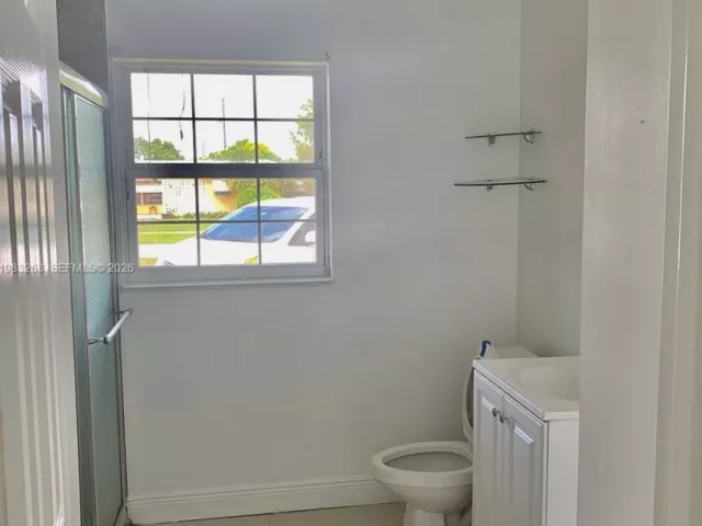 3-bedroom home for rent in Miami - 9798 SW 158th St - MondialRealty