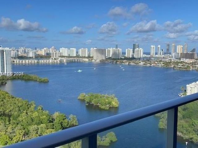 Apartment for sale  Unit #2702 - photo 7505208