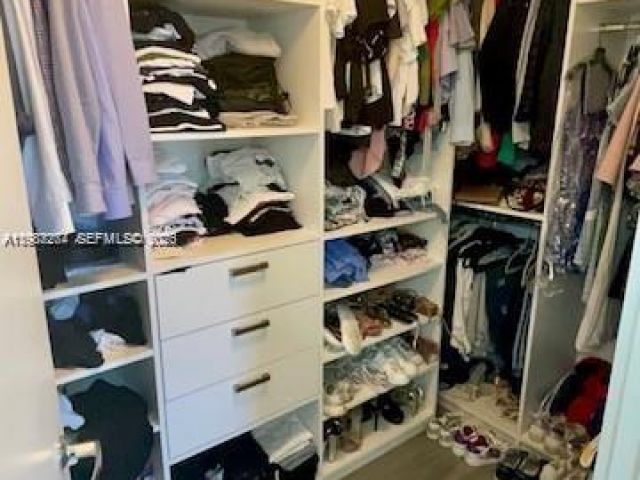 Apartment for sale  Unit #2702 - photo 7505210