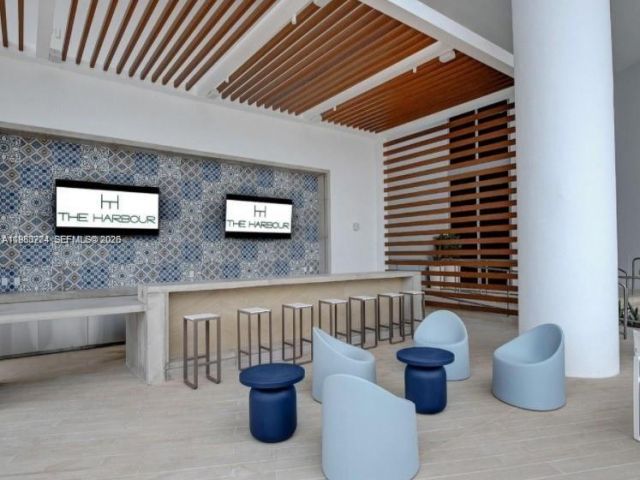 Apartment for sale  Unit #2702 - photo 7505215