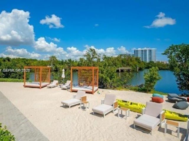 Apartment for sale  Unit #2702 - photo 7505216