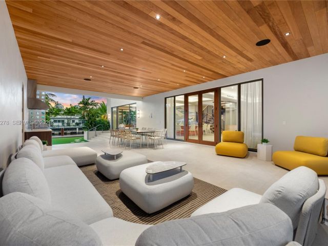 Home for rent at 1200 NE 87th St - photo 7466167