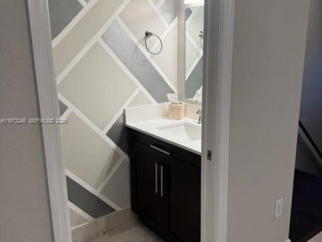 Home for rent at 5650 NW 115th Ct 203 - photo 7484950