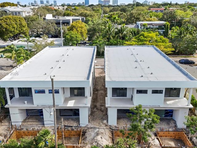 Home for sale at 13 SE 12th Ave - photo 7482310