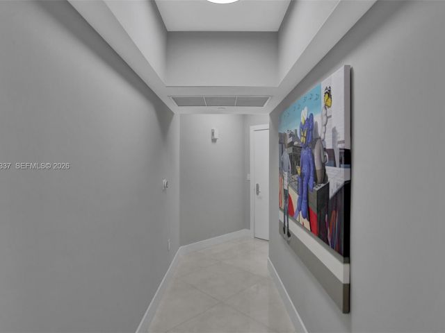 Apartment for rent  Unit #211 - photo 7516889