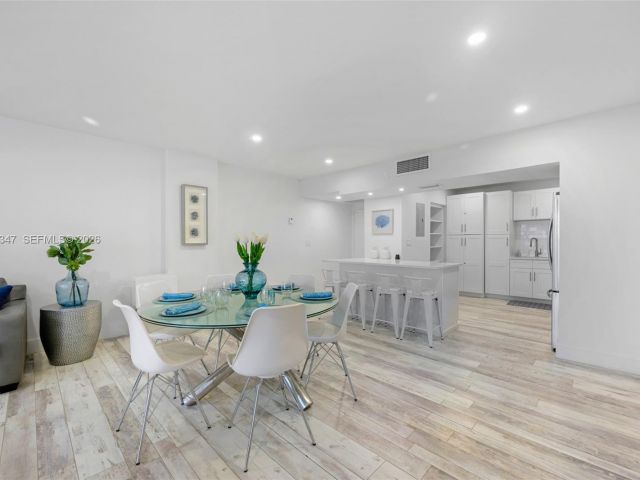 Apartment for rent  Unit #924 - photo 7470127