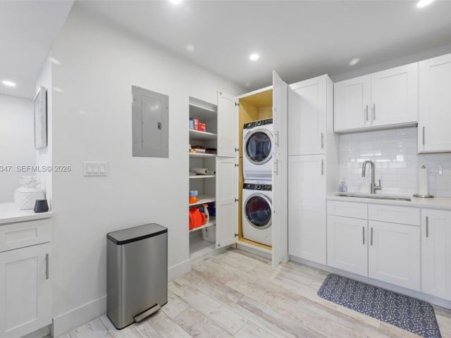 Apartment for rent  Unit #924 - photo 7470128