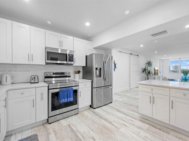 Apartment for rent  Unit #924 - photo 7470129