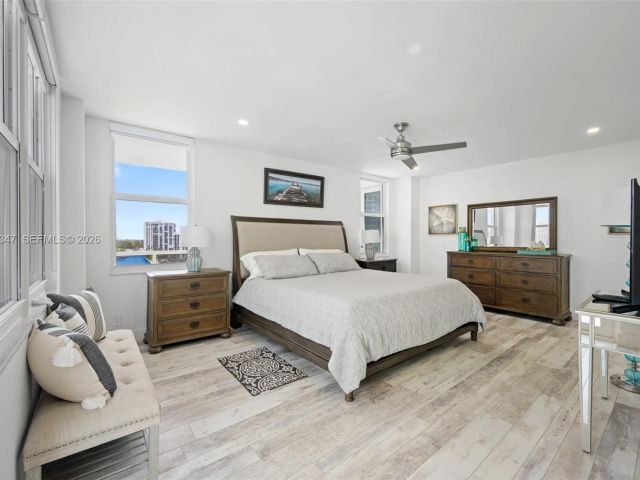 Apartment for rent  Unit #924 - photo 7470134