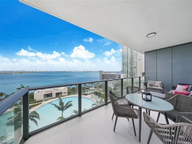 Apartment for rent  Unit #1007 - photo 7494483