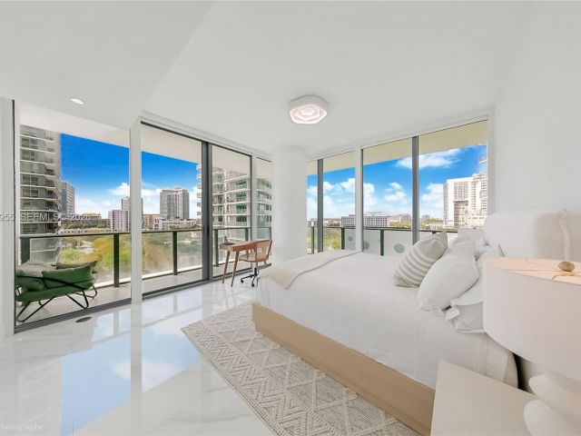 Apartment for rent  Unit #1007 - photo 7494489