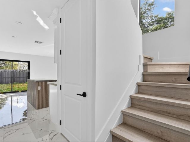 Home for sale at 4313 NW 32nd Ave 4313 - photo 7515004