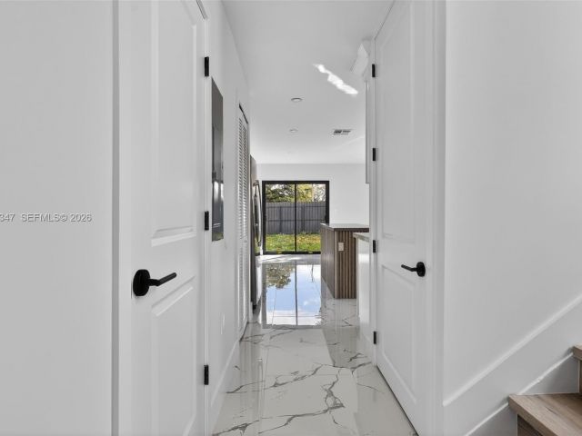 Home for sale at 4313 NW 32nd Ave 4313 - photo 7515011