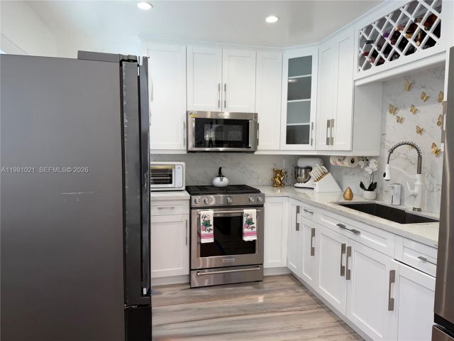 Home for rent at 2250 NW 196th St n/a - photo 7479695