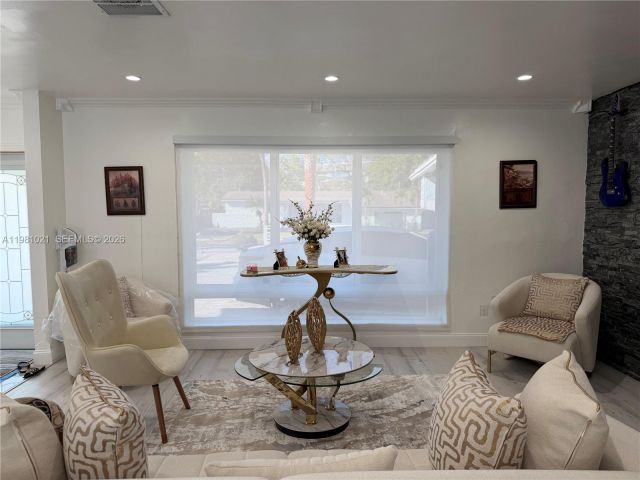 Home for rent at 2250 NW 196th St n/a - photo 7479704