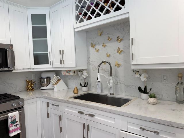 Home for rent at 2250 NW 196th St n/a - photo 7479707