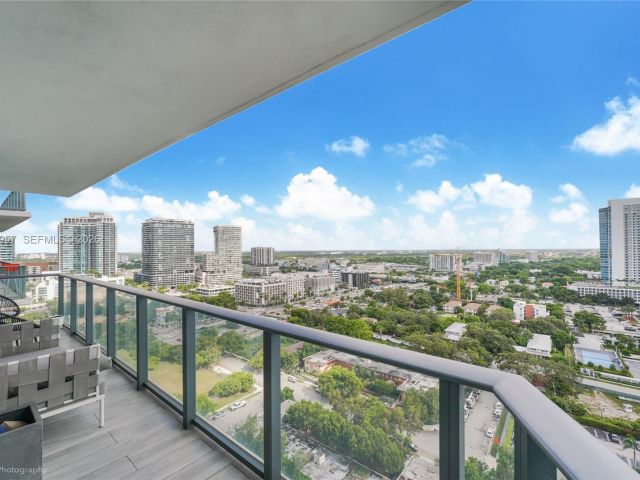 Apartment for rent  Unit #1901 - photo 7494162