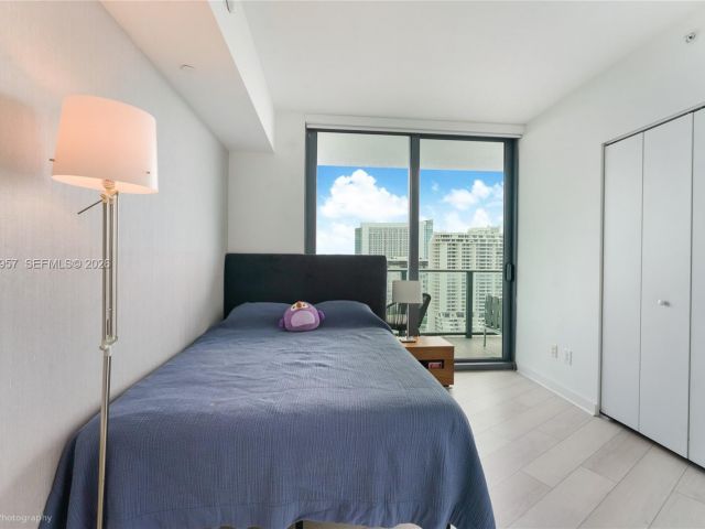 Apartment for rent  Unit #1901 - photo 7494170