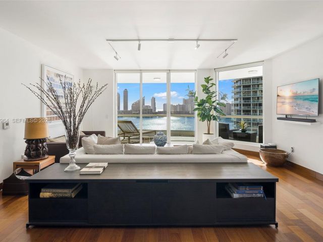 Apartment for sale  Unit #1208 - photo 7486683