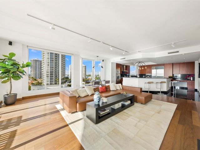 Apartment for sale  Unit #1208 - photo 7486686