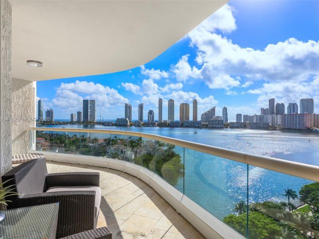 Apartment for sale  Unit #1208 - photo 7486689