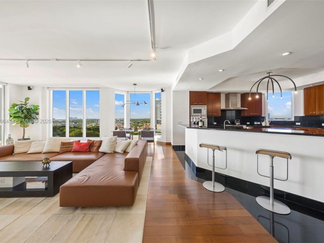 Apartment for sale  Unit #1208 - photo 7486697