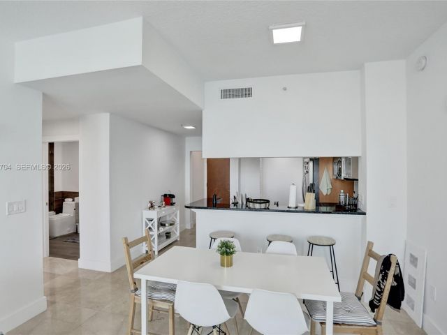 Apartment for sale  Unit #4112 - photo 7490675