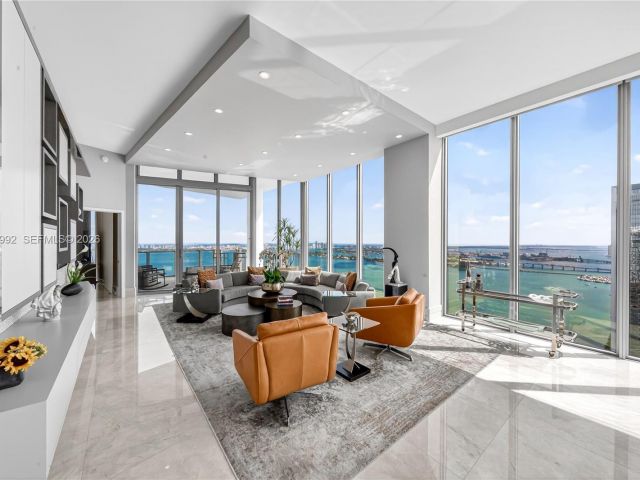 Apartment for sale  Unit #4904 - photo 7525416