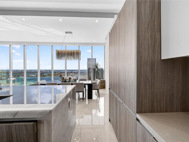 Apartment for sale  Unit #4904 - photo 7525429