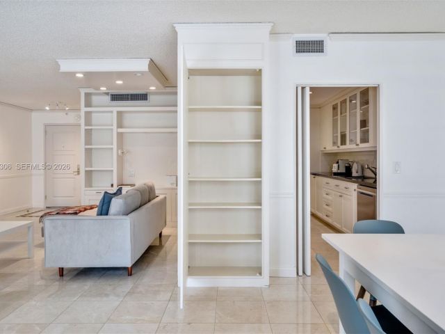 Apartment for sale  Unit #19H - photo 7506899